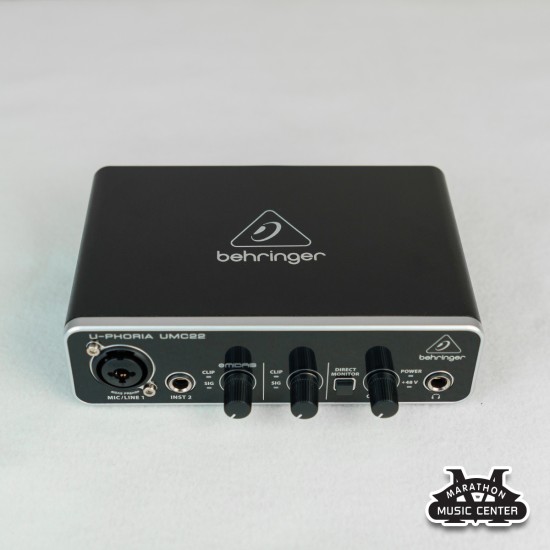 Behringer UMC22