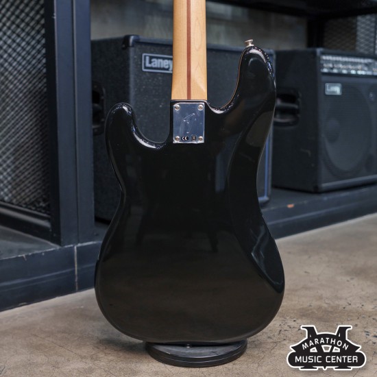 Fender Player Precision Bass