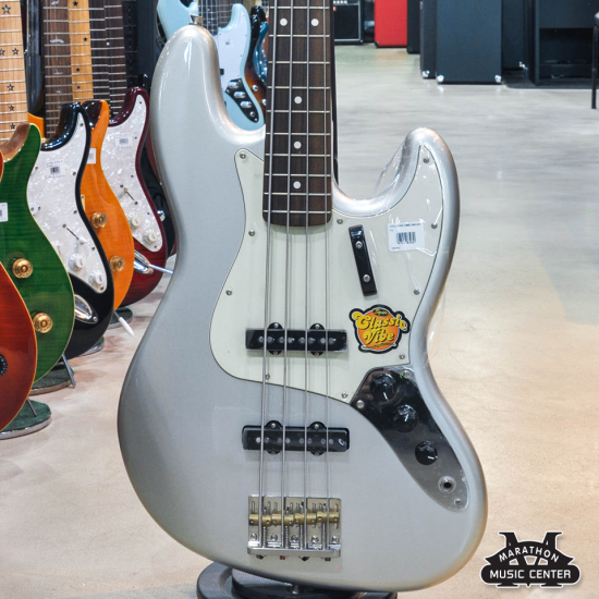 Squier classicvibe jazz bass 60s