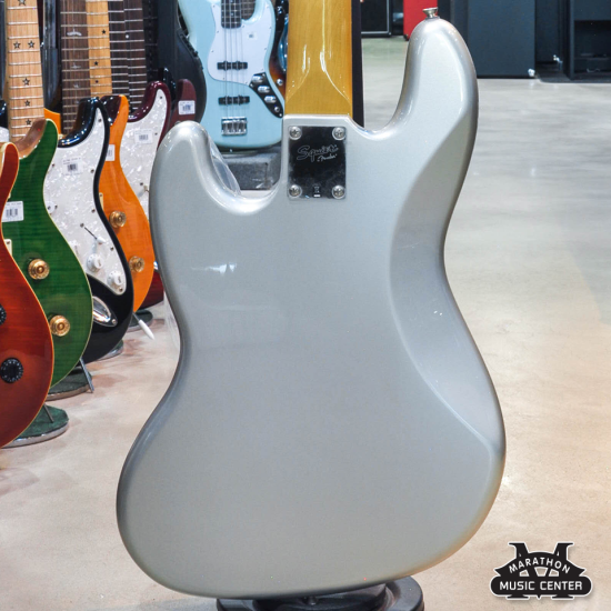 Squier classicvibe jazz bass 60s