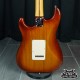 Fender American Pro II Strat HSS MN สี Siena Sunburst 