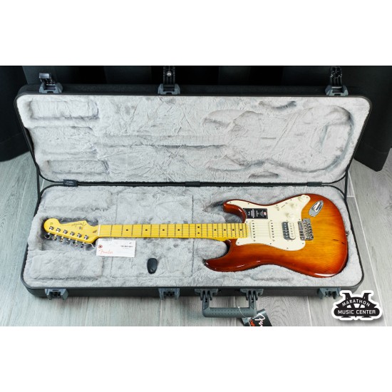 Fender American Pro II Strat HSS MN สี Siena Sunburst 