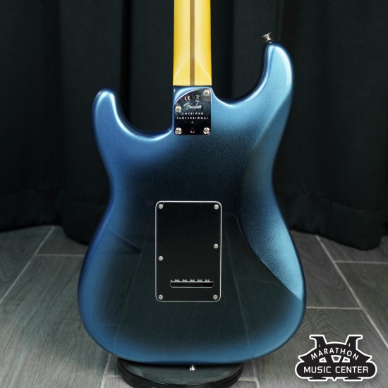 Fender American Pro II Strat SSS สีน้ำเงินDark Night