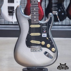 Fender American Professional II Stratocaster SSS