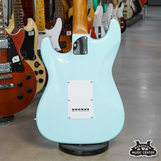 Paramount PE 104 Strat