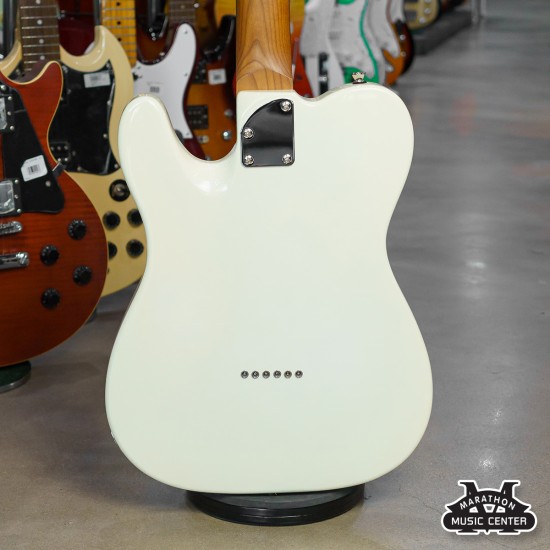 Paramount PE 204 Tele