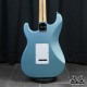 Squier FSR Affinity Stratocaster HSS คอLRL สี Ice Blue Metallic