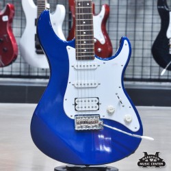 Yamaha Pacifica 012 Yamaha Pacifica 012