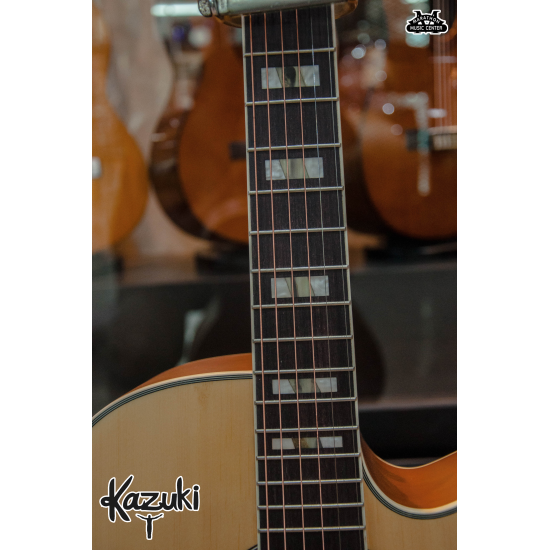 Kazuki AKZ-KNY40CE