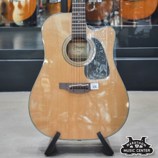 Takamine P1DC สี Natural