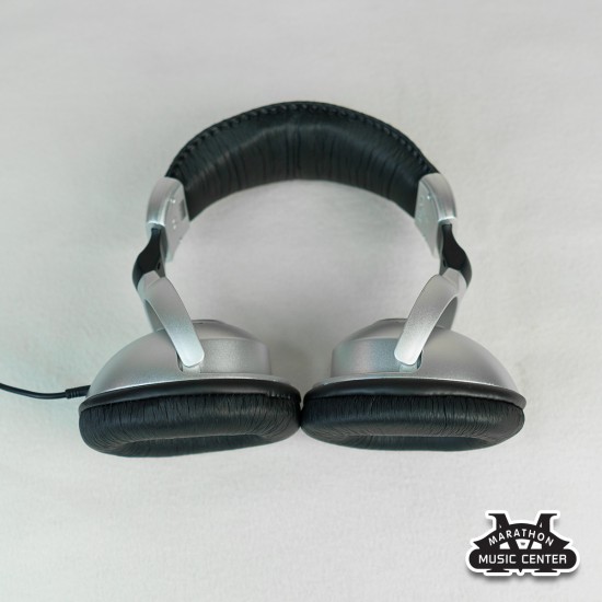 Behringer HPS3000