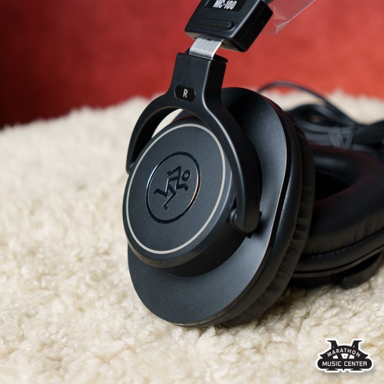 Mackie MC-100
