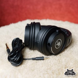 Mackie MC-150