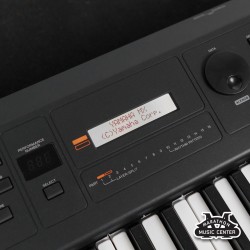 Yamaha MX61