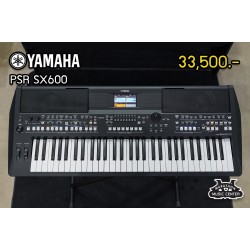 Yamaha PSR SX600