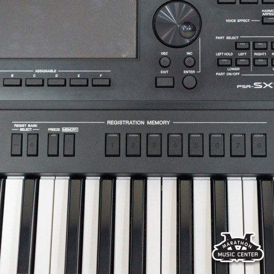Yamaha PSR-SX700
