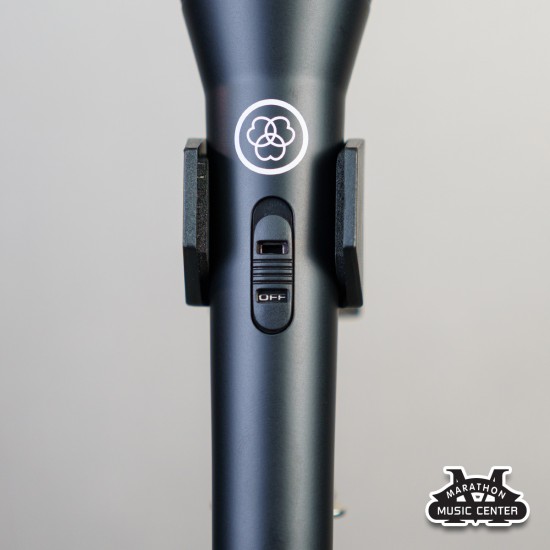 AKG P3S